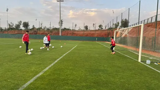 بالصور: منتخب الناشئين يواصل تحضيراته لمواجهة كوت ديفوار