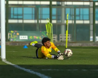 بجدية وحماس.. منتخبنا الوطني للناشئين يواصل تدريباته استعداداً لكأس الأمم الأفريقية