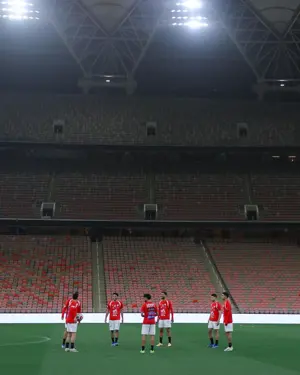 منتخب مصر يختتم تدريباته لمواجهة السعودية غداً.. ووزير الرياضة يجتمع باللاعبين