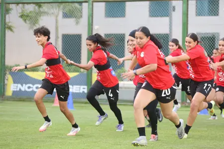 بالصور: تدريب منتخب السيدات