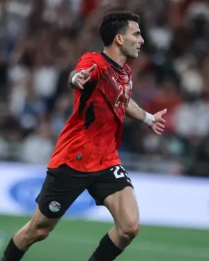 بالصور.. الهدف الثالث لمنتخب مصر (زيزو)