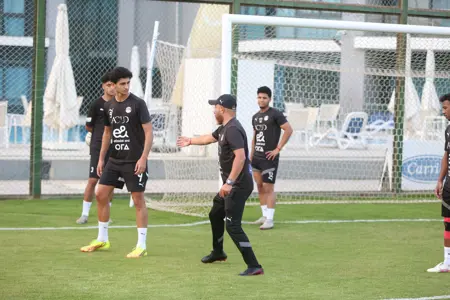 بالصور: منتخب الشباب يواصل استعداداته لمواجهة روسيا ودياً