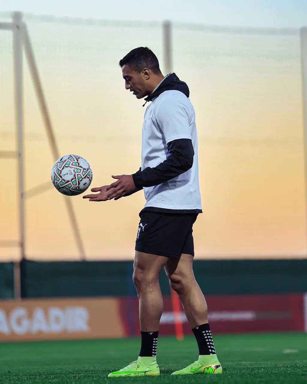 منتخب مصر يواصل تدريباته قبل مواجهة كوت ديفوار