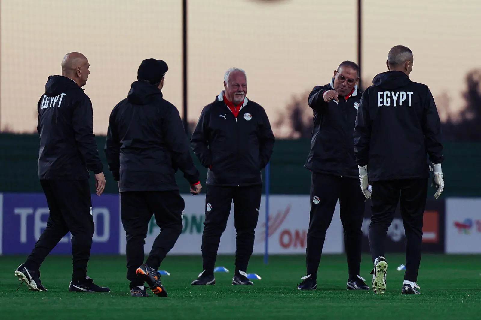 منتخب مصر يواصل تدريباته قبل مواجهة كوت ديفوار