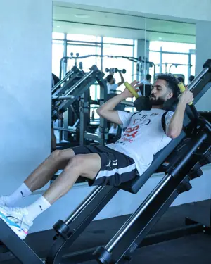 بالصور: المنتخب الوطني يتدرب في (الجيم) استعدادا للقاء روسيا