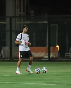بالصور: المنتخب يخوض تدريبه الثاني في معسكر مايو استعدادا للقاء روسيا